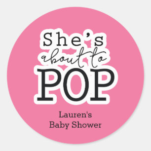 Ze staat op het punt om Pop Baby shower Sticker