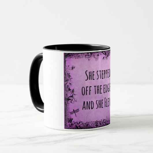 Ze stapte van de rand af en vloog citaat mok (Voorkant links)