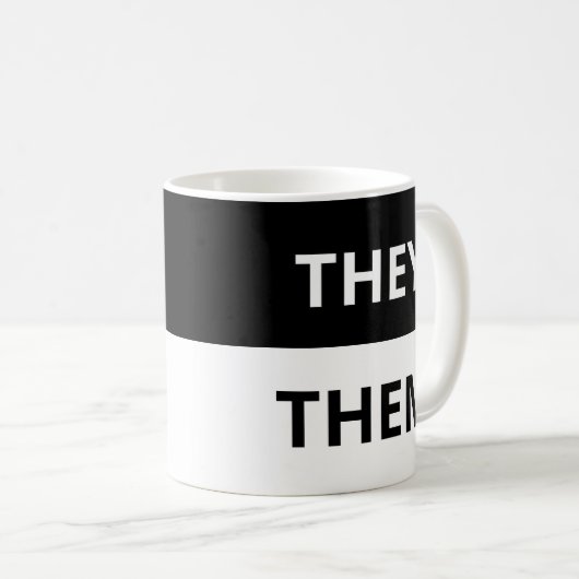 Ze/Them Pronouns Black & White Classic Mok (Voorkant rechts)