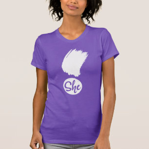 Ze verklaart het witte ontwerp van vrouwen Shirt