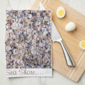 Ze verkoopt zeeschelpen door de Zee Shore Towel Theedoek (Quarter Fold)