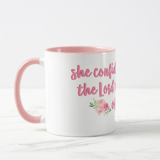 Ze vertrouwt op de Heer // Bijbelse Verse Mok (Links)