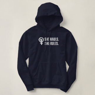 Ze vist, ze regeert de visserij hoodie
