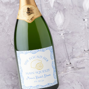 "Ze vond haar belangrijkste knijp" Lemon Vrijgezel Sparkling Wijnetiket
