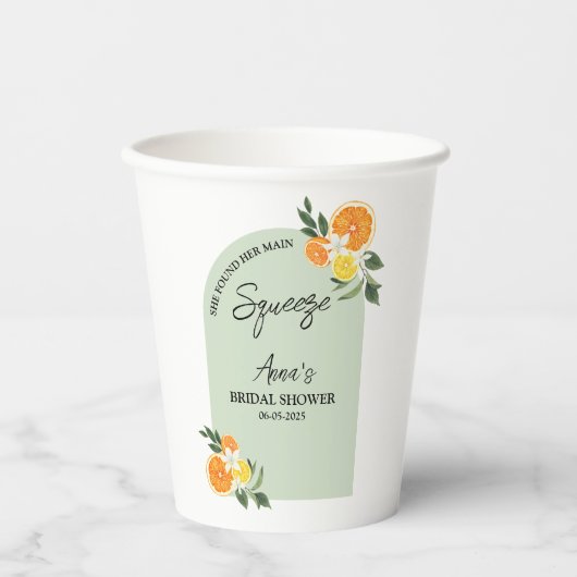 Ze vond haar belangrijkste Vrijgezellenfeest Citru Papieren Bekers (Voorkant)