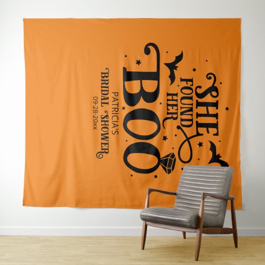 Ze vond haar Boo Halloween Vrijgezellenfeest achte Wandkleed (In Situ (horizontaal))