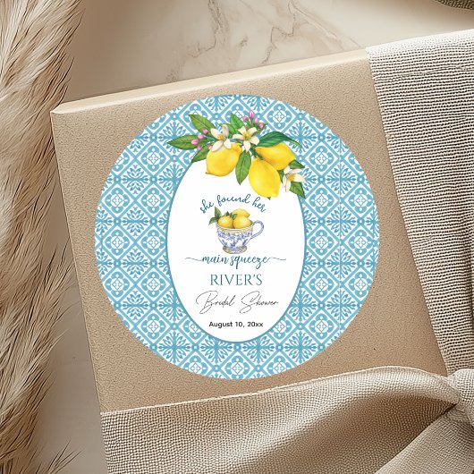 Ze vond haar bruidsdouchevenement ronde sticker