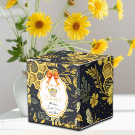 Ze vond haar bruidsfeest Honey Bedankdoosjes