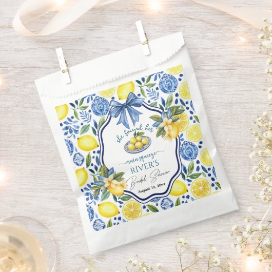 Ze vond haar bruidsmeisjes bruiloft bedankzakje (Geknipt)