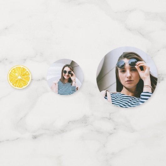 Ze vond haar bruiloftsfeest met Main Squeeze Lemon Confetti (Achterkanten)