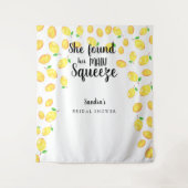 Ze vond haar grote liefde Lemon Bruiloftsborrel Wandkleed (Voorkant)