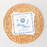 Ze vond haar Honey Blue Griekenland Bachelorette Servet<br><div class="desc">Het "She Found Her Honey Bachelorette" collectie straalt plezier en feest uit met een chique, disco-geïnspireerde sfeer. De suite beschikt over een sprankelende discobal, een champagnefles en illustraties van fluitglas, waardoor de scène wordt gezet voor een glamoureus avondje uit. Omlijst door een speelse patterende rand, nodigt dit collectie gasten uit...</div>