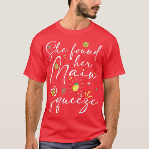 Ze vond haar hoofdplein limonade Bridal Brunch T-shirt