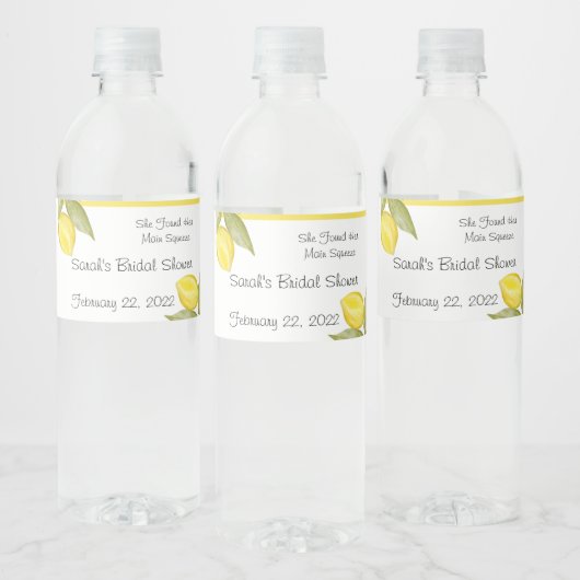 Ze vond haar hoofdpleister voor aangepaste waterfl waterfles etiket (Flessen)