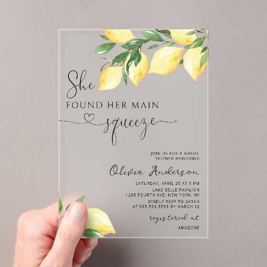 Ze vond haar Main Squeeze Vrijgezellenfeest Acryl Uitnodigingen (Insitu (Draagbaar))