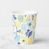 Ze vond haar Vrijgezellenfeest op het hoofdplein Papieren Bekers (Links)