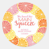 Ze vond haar Vrijgezellenfeest op het hoofdplein Ronde Sticker (Voorkant)