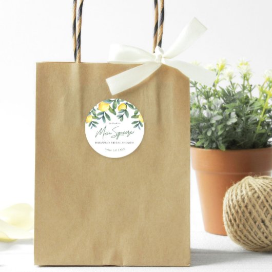 Ze vond haar Vrijgezellenfeest op het hoofdplein Ronde Sticker