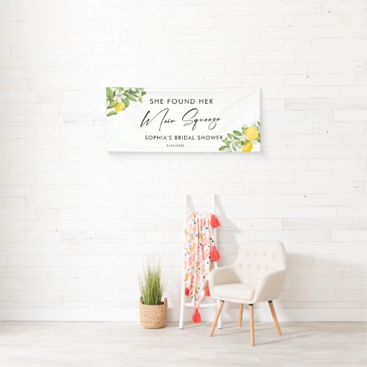 Ze vond haar Vrijgezellenfeest op het hoofdplein Spandoek (Insitu)