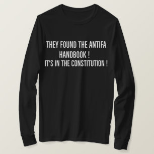 Ze vonden Antifa handleiding ! Het staat in de Gro T-shirt
