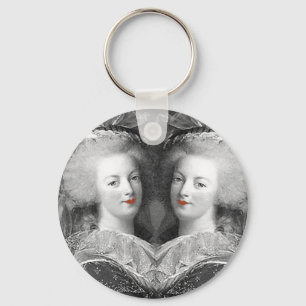 Ze was haar enige troost. Button Sleutelhanger