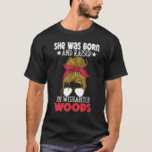 Ze werd geboren en opgevoed in de Wishabitch Bosse T-shirt (Voorkant)