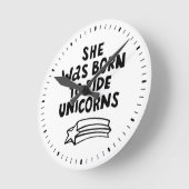 Ze werd geboren in Ride Unicorns Ronde Klok (Hoek)