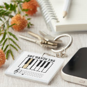 Ze wil de D Piano Muziek Sleutelhanger (Voorkant Rechts)