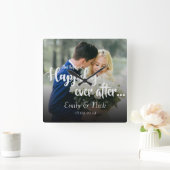 "Ze wonen gelukkig altijd na" Aangepaste foto Vierkante Klok (Huis)