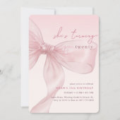 Ze wordt twintig Blush Bow Verjaardag Kaart (Voorkant)