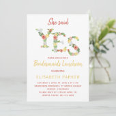 Ze zei JA bloemenscript bruidsmeisjes lunch Kaart (Staand voorkant)