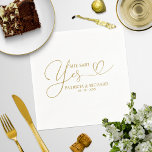 Ze zei ja Cute Engagement Party Napkins Servet<br><div class="desc">Cute calligraphy verlofservetten. Eenvoudig aan te passen met uw details. Neem contact met me op via chat als je vragen hebt over het kunstwerk of je moet aanpassen. OPMERKING: voor hulp bij bestellingen,  verzendgegevens,  productinformatie,  enz.,  neemt u rechtstreeks contact op met Zazzle Customer Care: https://help.zazzle.com/hc/en-us/articles/221463567-How-Do-I-Contact-Zazzle-Customer-Support-.</div>