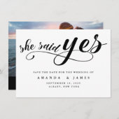 Ze zei ja eenvoudige minimalistische zwarte script save the date (Voorkant / Achterkant)