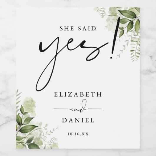 Ze zei ja Greenery Floral Engagement Party Wijn Etiket (Enkel label)
