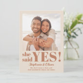 Ze zei ja Modern Photo Verloving Aankondiging (Staand voorkant)