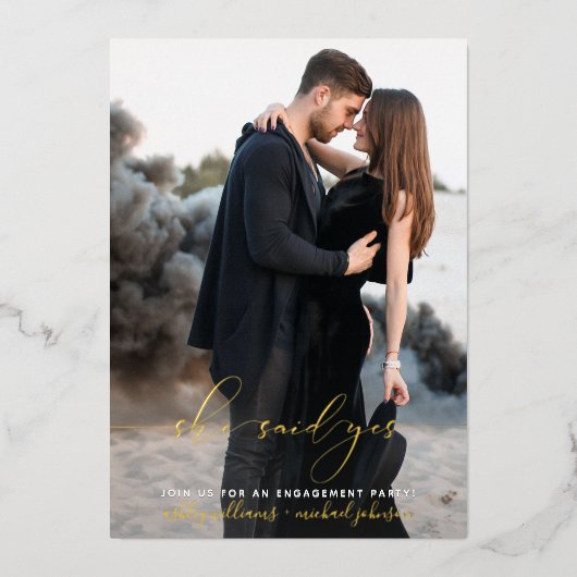 Ze zei ja moderne fotowedstrijd folie uitnodiging (Voorkant)