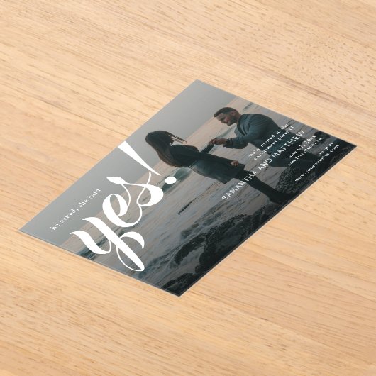 Ze zei ja tegen een modern rustiek verlovingsfeest acryl uitnodigingen (Laagn)