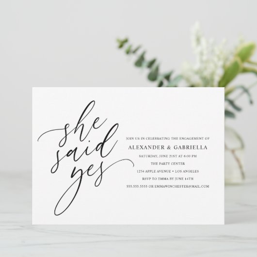 Ze zei ja tegen een moderne Black Script Engagemen Kaart (Staand voorkant)