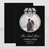 Ze zei ja Uitnodiging van de Engagement Party (Voorkant / Achterkant)