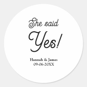 Ze zei ja verlovingsfeest naam datum eenvoudig min ronde sticker