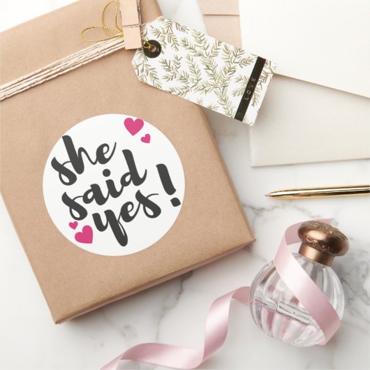Ze zei ja! Verlovingsfeest – Romantisch Ronde Sticker (Geschenken)