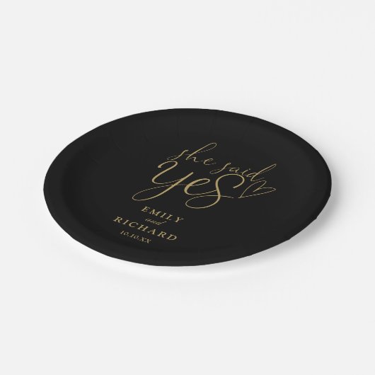 Ze zei ja verlovingsfeest zwart en goud papieren bordje (Gekanteld)