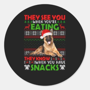Ze zien je als je haar herder lelijk aan het eten  ronde sticker
