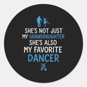 Ze ziet niet alleen mijn kleindochter maar ook mij ronde sticker