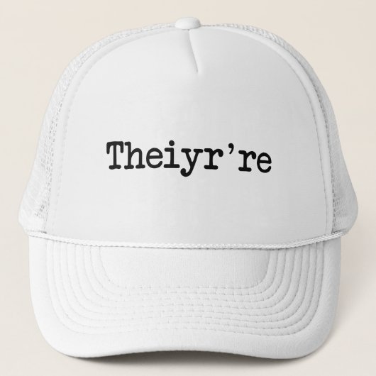 Ze zijn daar, het zijn Grammer Typo. Trucker Pet (Voorkant)