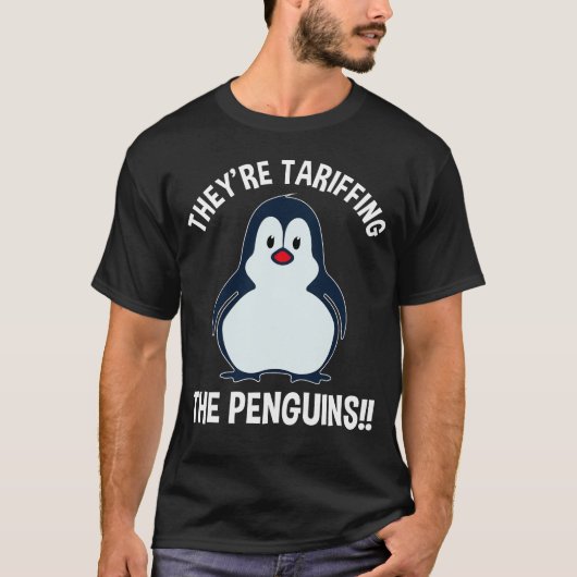 Ze zijn de pinguïns aan het opjagen! t-shirt (Voorkant)