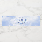 Ze zit op Cloud Nine Blue Vrijgezellenfeest Waterfles Etiket (Enkel label)