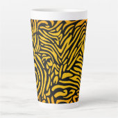 Zebra-bandjes in goudgeel latte mok (Voorkant)