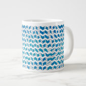 Zebra Blue en White Chevron Grote Koffiekop (Voorkant rechts)