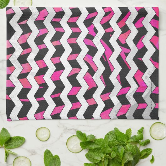 Zebra Chevron Black en Hot Pink Theedoek (Gevouwen)